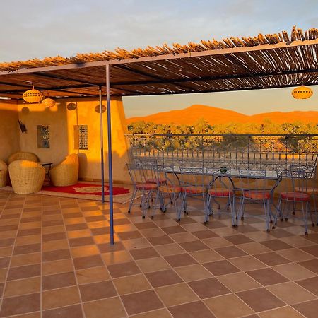 Riad Les Jardins De Merzouga Ngoại thất bức ảnh
