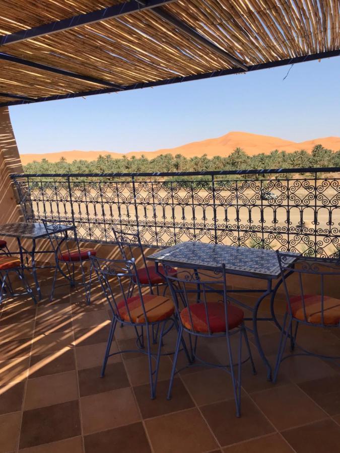 Riad Les Jardins De Merzouga Ngoại thất bức ảnh