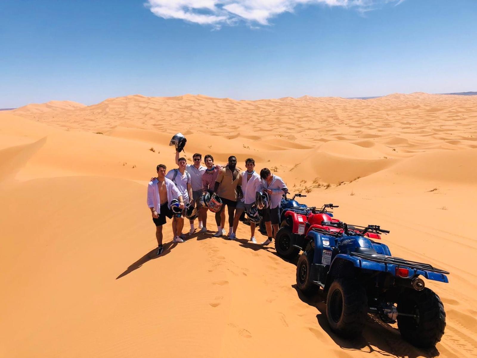 Riad Les Jardins De Merzouga Ngoại thất bức ảnh