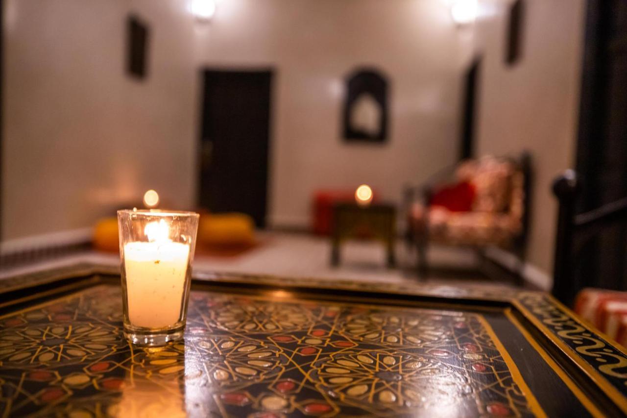 Riad Les Jardins De Merzouga Ngoại thất bức ảnh