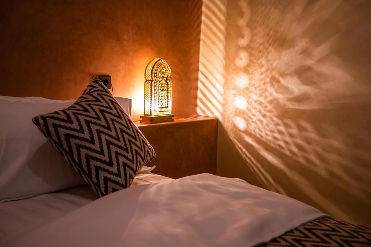 Riad Les Jardins De Merzouga Ngoại thất bức ảnh