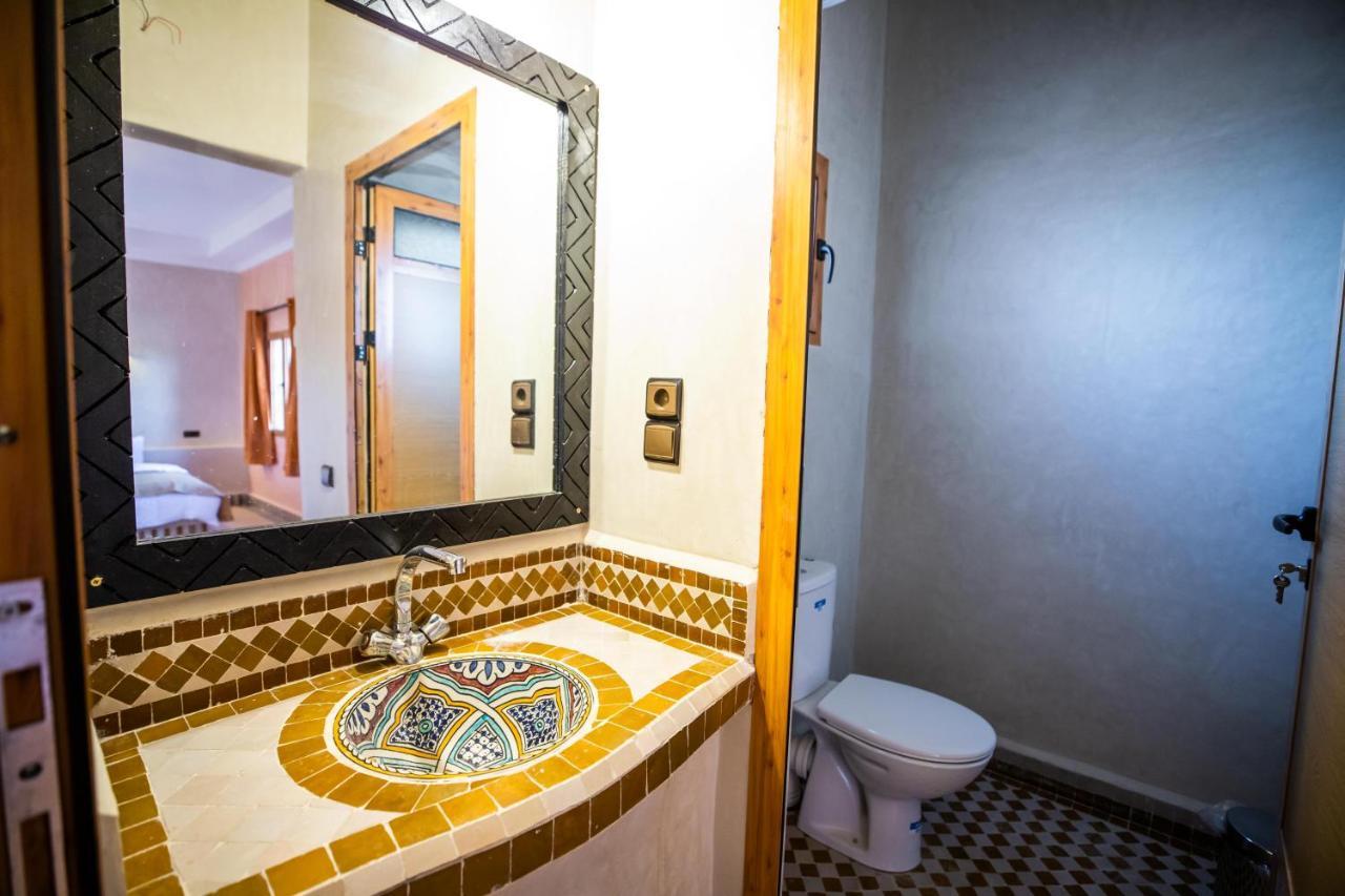 Riad Les Jardins De Merzouga Ngoại thất bức ảnh