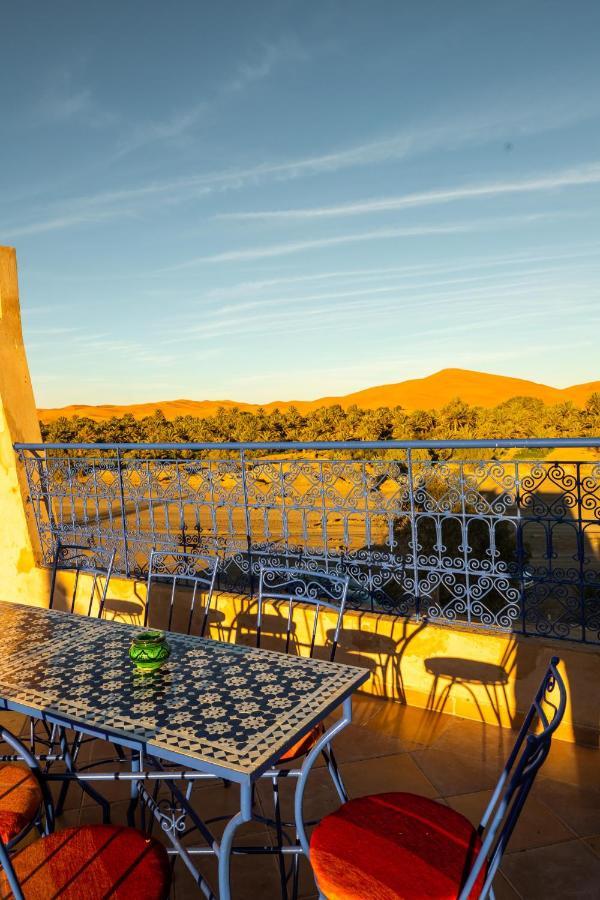 Riad Les Jardins De Merzouga Ngoại thất bức ảnh