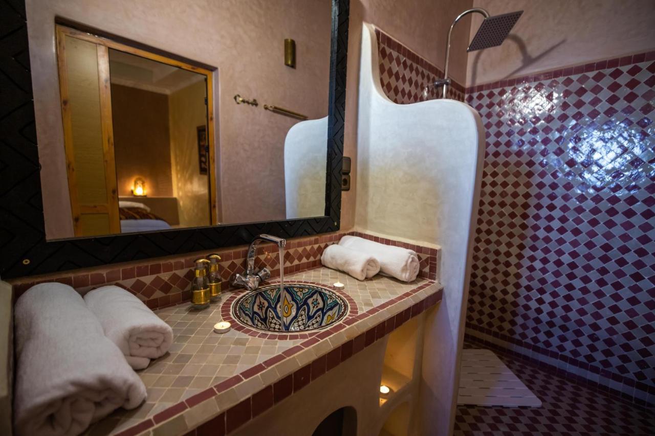 Riad Les Jardins De Merzouga Ngoại thất bức ảnh